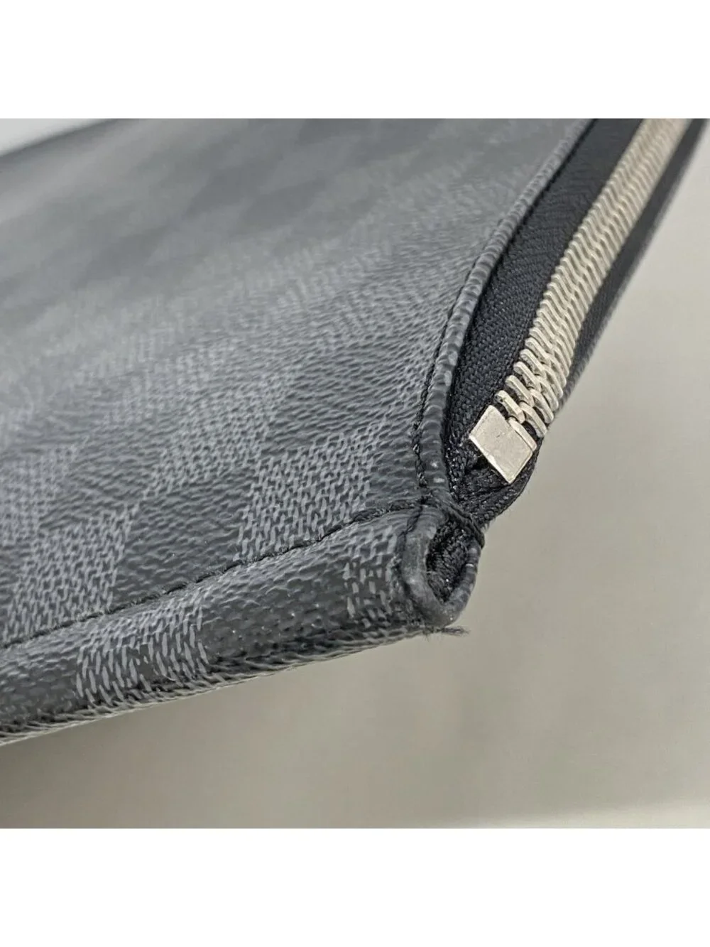 Louis Vuitton Clutch Damier Graphite Poche Document Black Gray